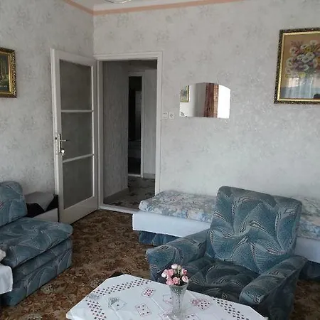 Apartment Livia *